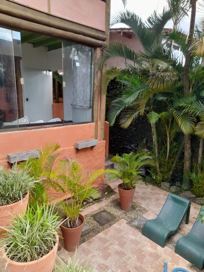 Solaris Hostel Ilhabela Buitenkant foto