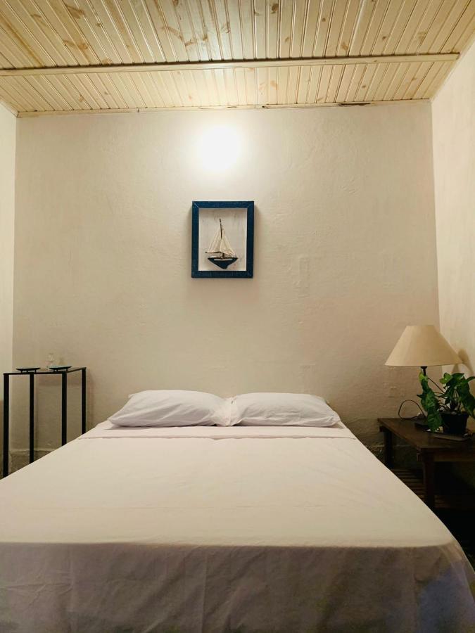 Solaris Hostel Ilhabela Buitenkant foto